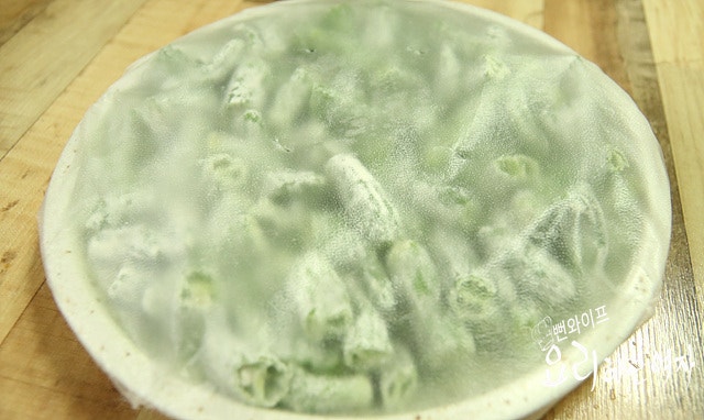 電子レンジで蒸す — 手順の写真 1