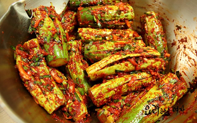 Stuff the cucumbers — step photo 2