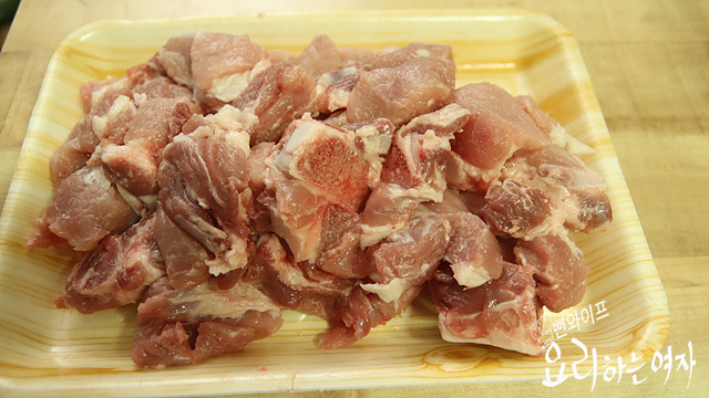 Cut the ingredients — step photo 1