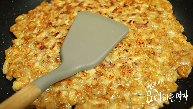 Mix with starch and pan-fry — step photo