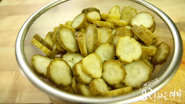 Remove the excess salt — step photo 2