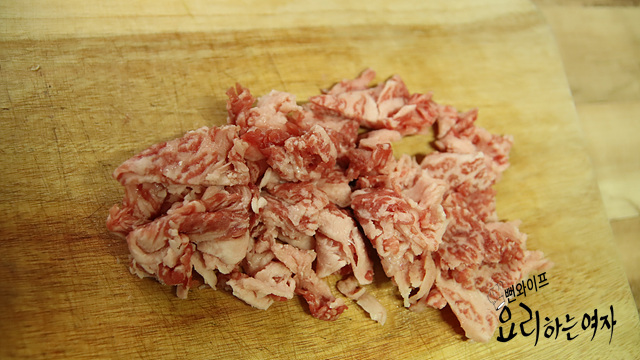 Cut the ingredients — step photo 1