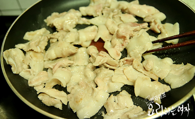 Cook the meat — step photo