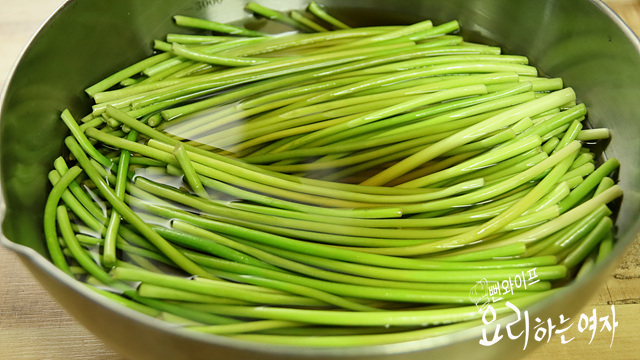 Make the pickling brine — step photo 2