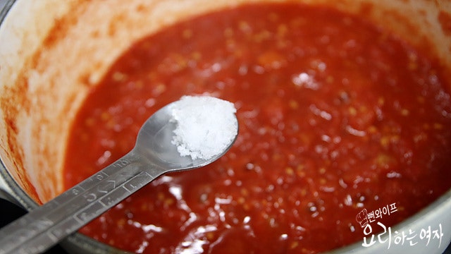 Add honey and reduce — step photo 2
