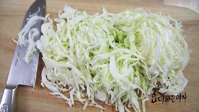 材料を切る — 手順の写真 1