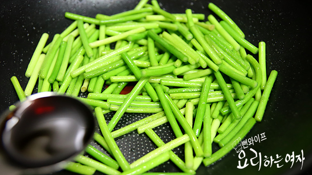 Simmer in seasoning — step photo 1