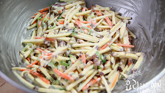 Make the batter — step photo 2