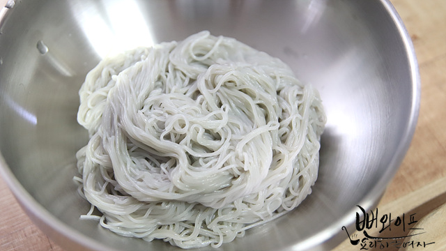ビビン冷麺作り — 手順の写真 1
