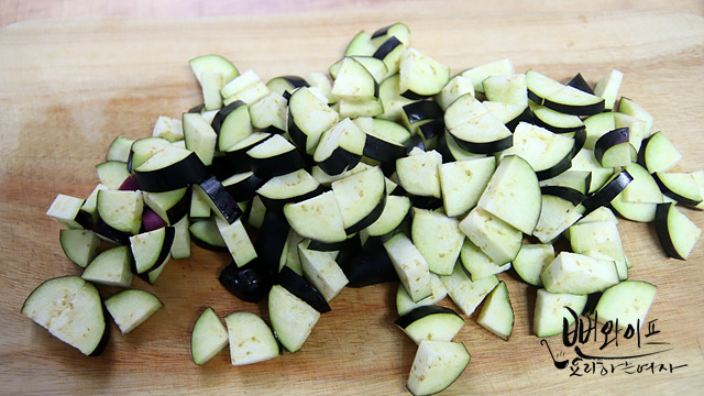 Cut the ingredients — step photo 1