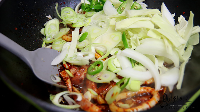 Stir-fry with ingredients — step photo