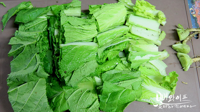 Trim the cabbage — step photo