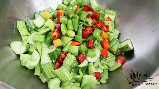 Pickle the cucumbers — step photo