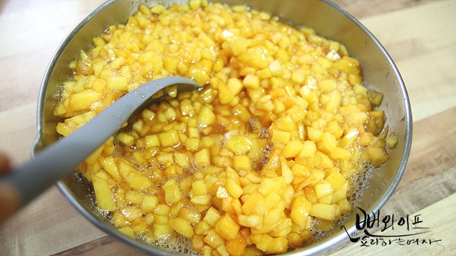 Macerate in honey — step photo 2