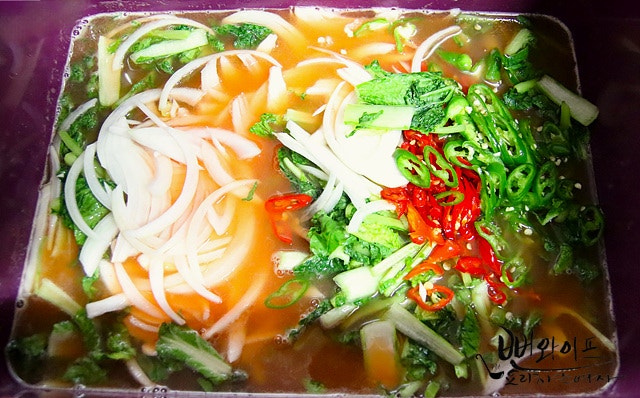 材料を合わせて熟成させる — 手順の写真 1