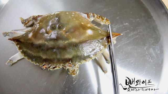 How to clean the crabs — step photo 1