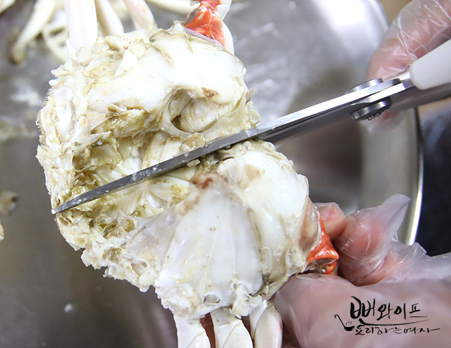 How to steam the crabs — step photo