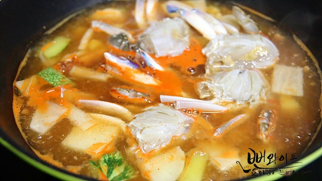 Add ingredients and boil — step photo 1