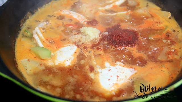 Add ingredients and boil — step photo 2