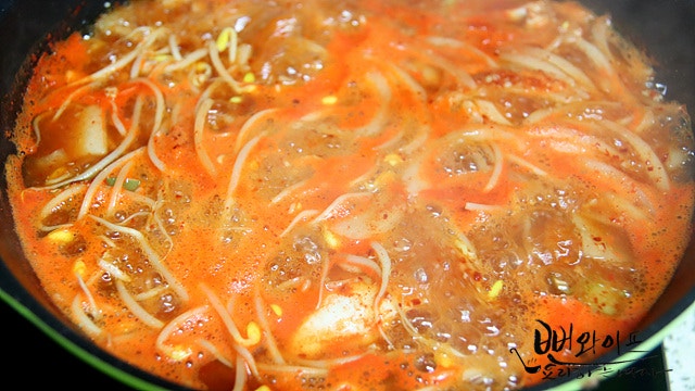Add ingredients and boil — step photo 2
