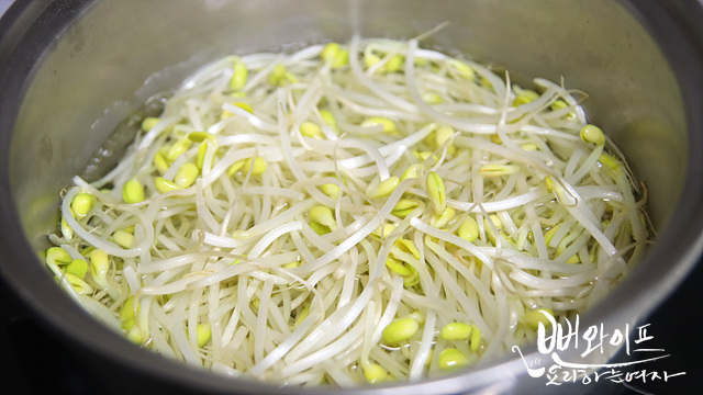 How to boil soybean sprouts — step photo 1