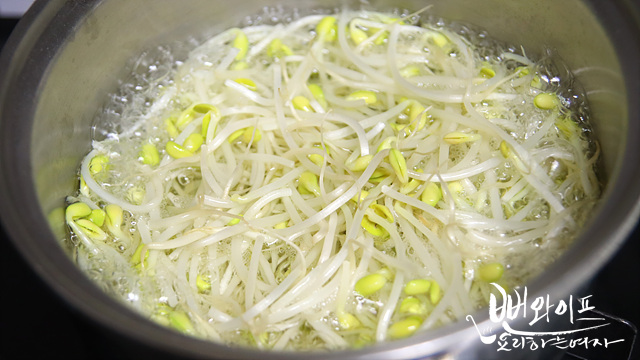 How to boil soybean sprouts — step photo 2