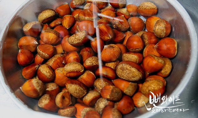 Sort and age the chestnuts — step photo 1