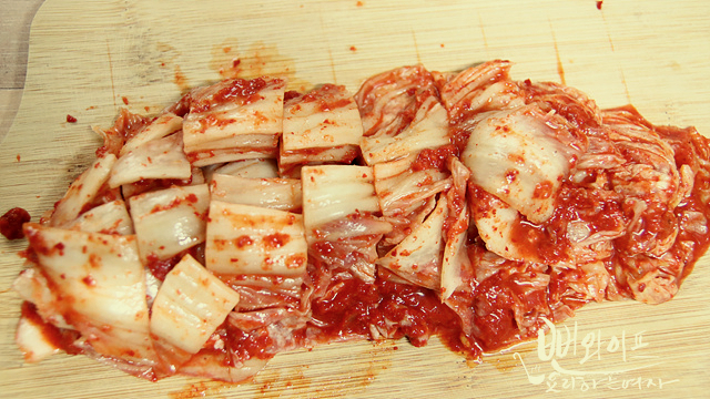 Cut the ingredients — step photo 1