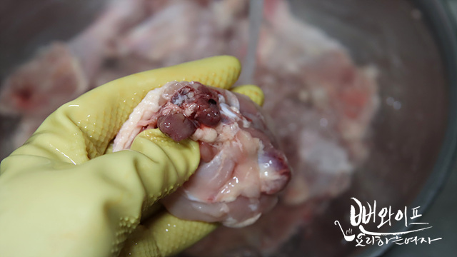 鶏肉の下処理と下味つけ — 手順の写真 1