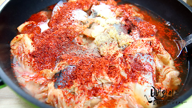 Add ingredients and seasoning — step photo