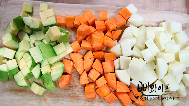 Cut the ingredients — step photo 2