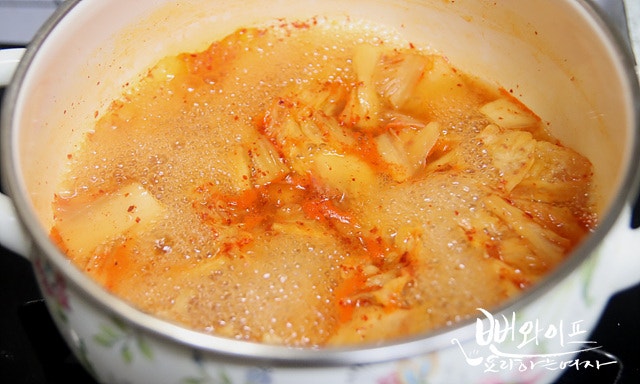 Cook the soup — step photo 1