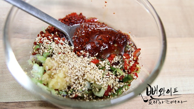 Make the cockle seasoning sauce — step photo 1