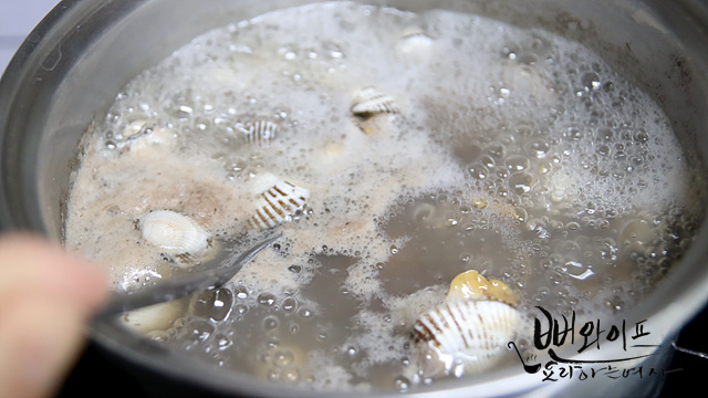 How to boil cockles — step photo