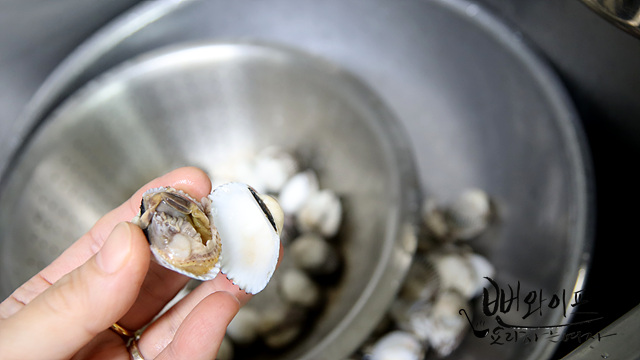 How to boil cockles — step photo 2