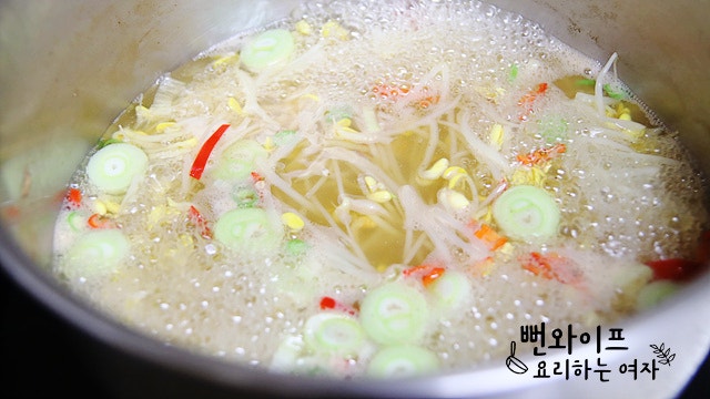 豆もやしをゆでる — 手順の写真 1
