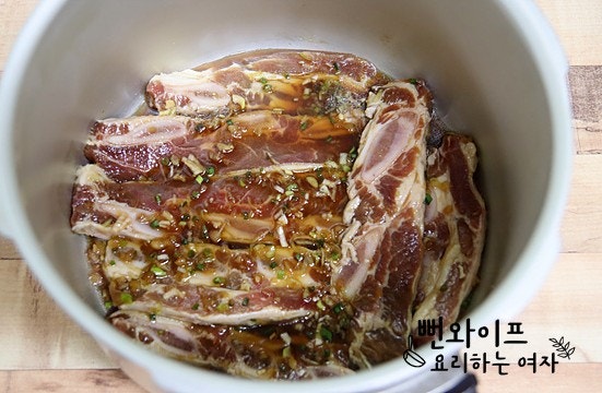 Cook the meat — step photo 1