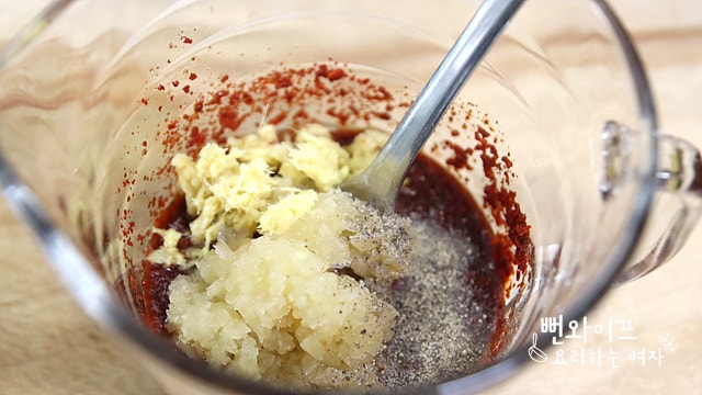 Make the sauce — step photo 1