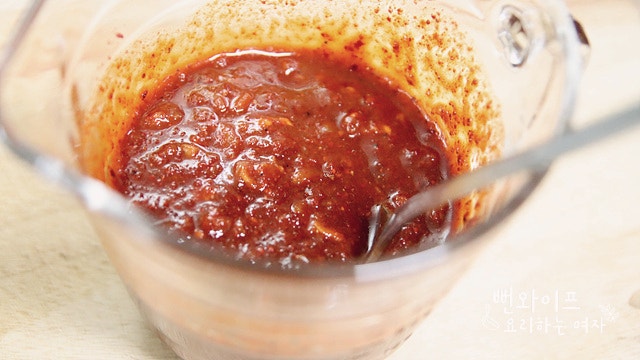 Make the sauce — step photo 2