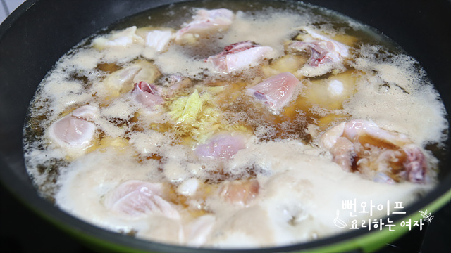 Simmer with initial seasoning — step photo 1