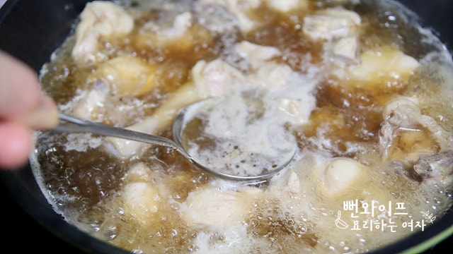Simmer with initial seasoning — step photo 2