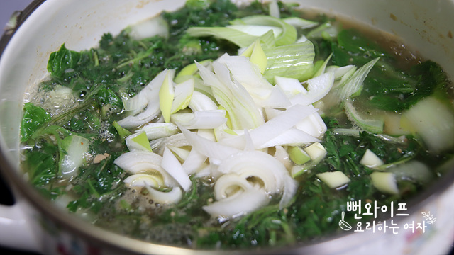 Boil the soup — step photo 2