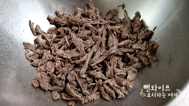 Boil the beef — step photo 2