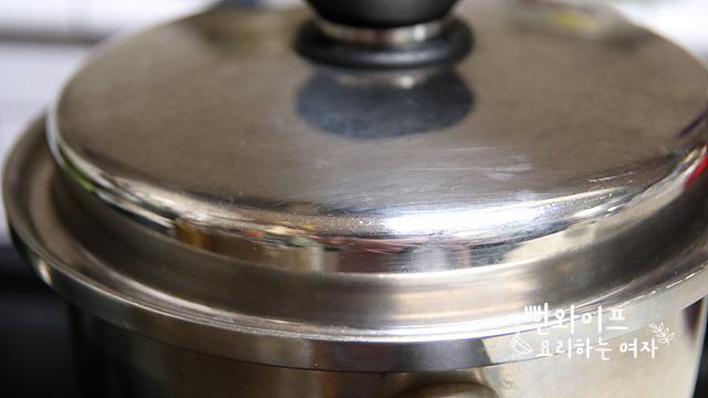 How to boil soybean sprouts — step photo