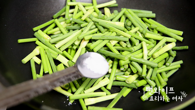 Stir-fry — step photo 1