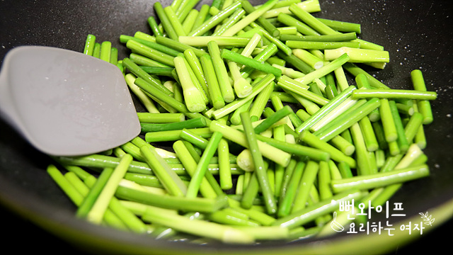 Stir-fry — step photo 2
