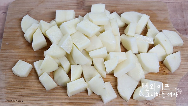Prepare the potatoes — step photo 1