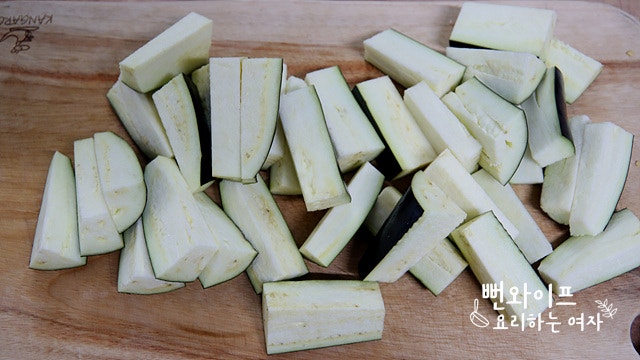 Cut the ingredients — step photo 2