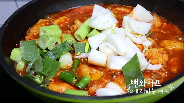 Add remaining seasoning and simmer — step photo 2