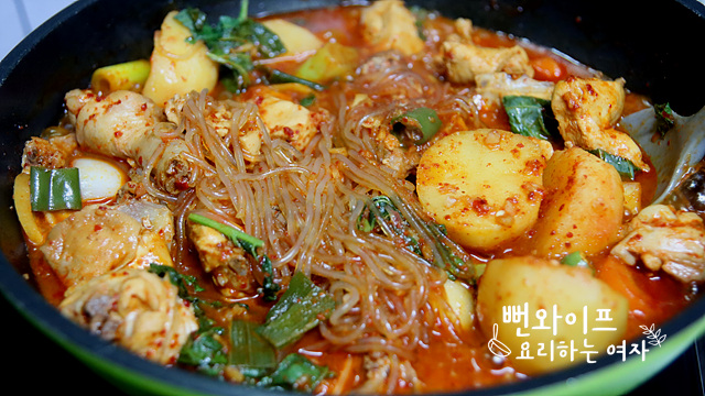 Add remaining seasoning and simmer — step photo